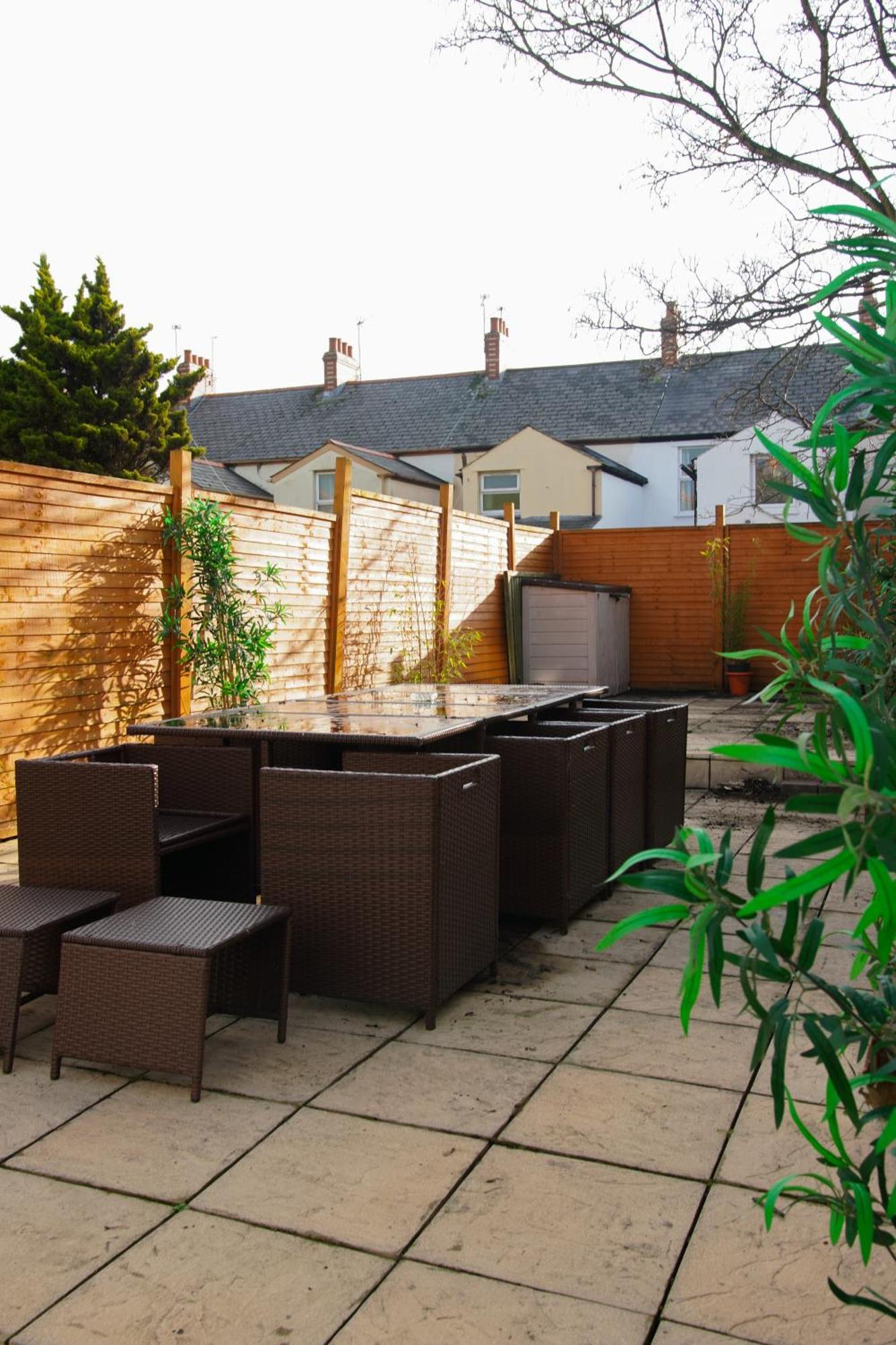 5 Bedroom House Near Cardiff City. Экстерьер фото